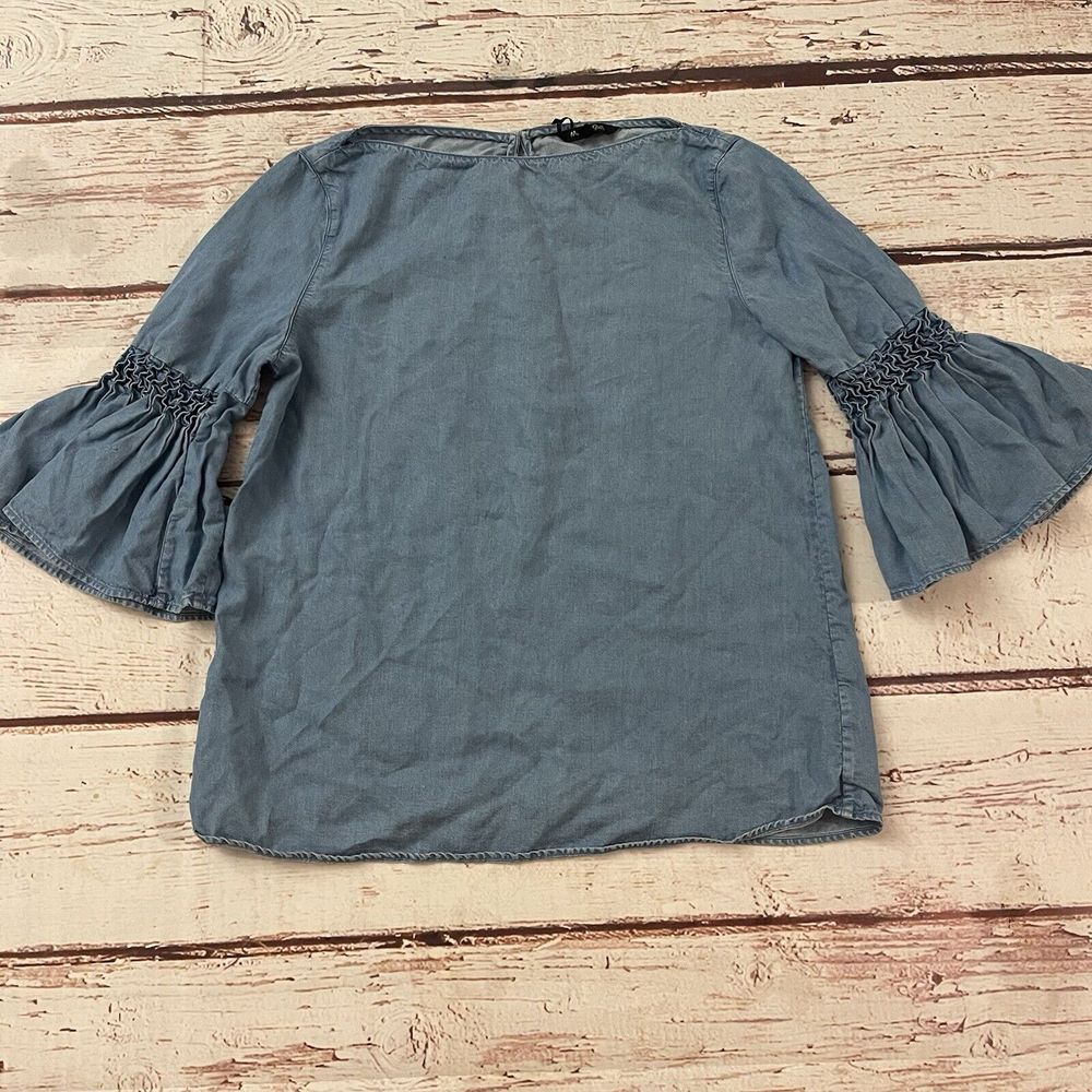 Massimo Dutti Blouse Womens Size 2 Chambray‎ Denim Textured Weave Detail